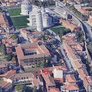 San Tommaso 2*, Pisa Italia